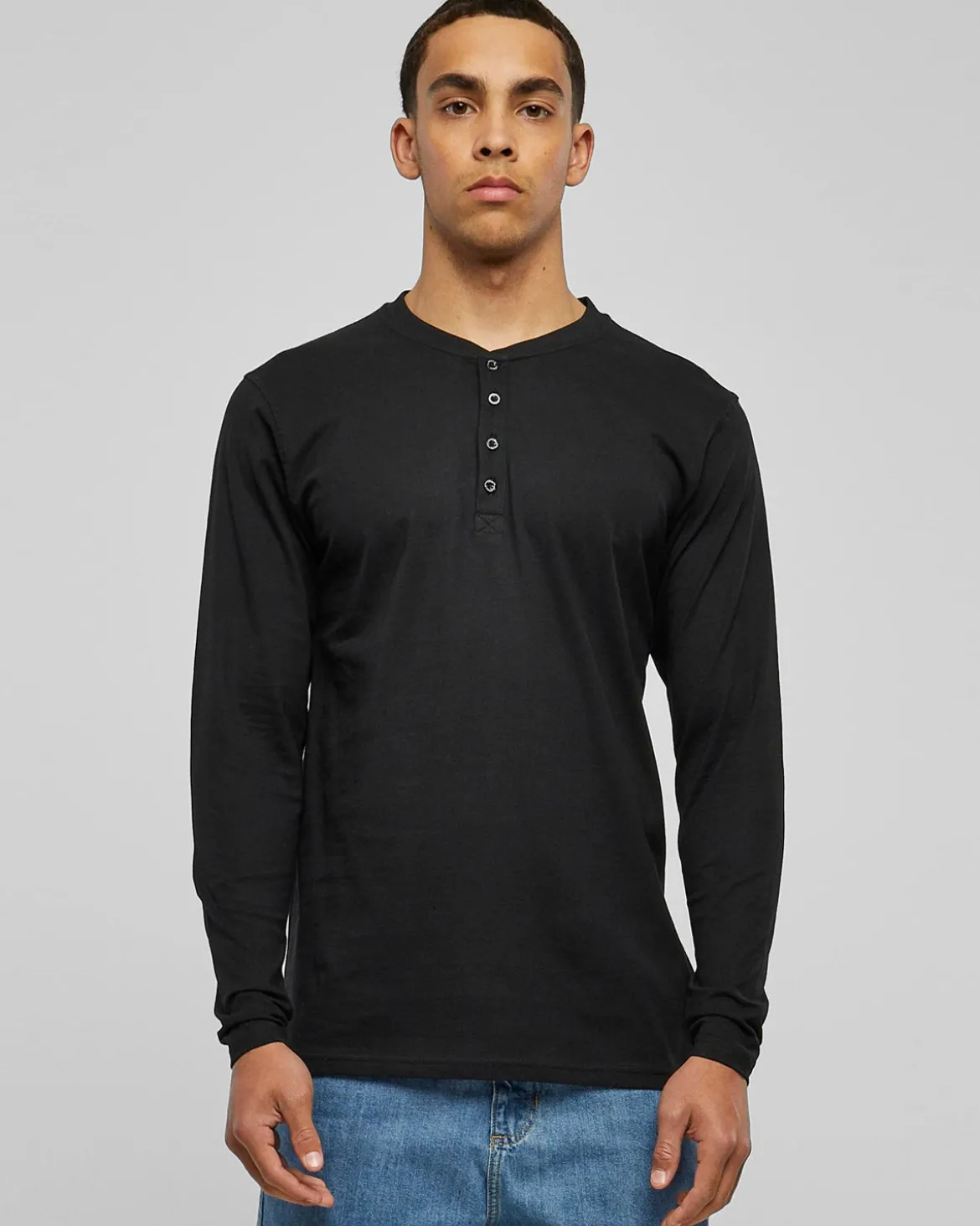 Basic Henley L/S pitkähihainen - Musta