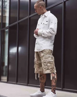 Urban legend reisitaskushortsit - Vaalea camo